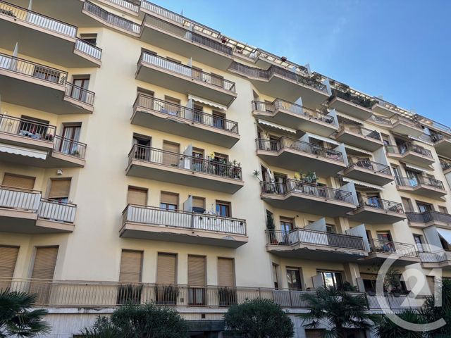 Appartement F2 à vendre - 2 pièces - 46.06 m2 - NICE - 06 - PROVENCE-ALPES-COTE-D-AZUR - Century 21 Optimmo